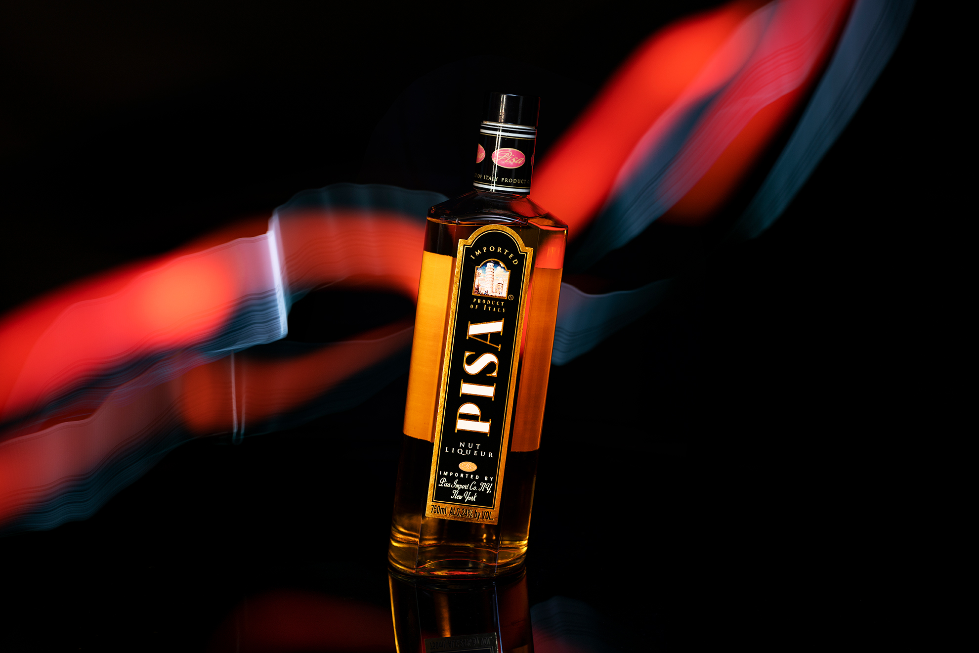 Pisa Liquer product photography